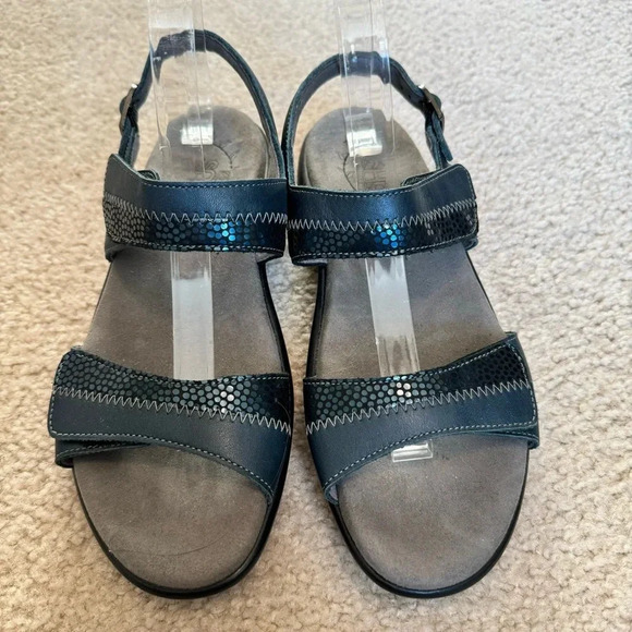 SAS Relaxed Walking Sandals - Picture 1 of 9